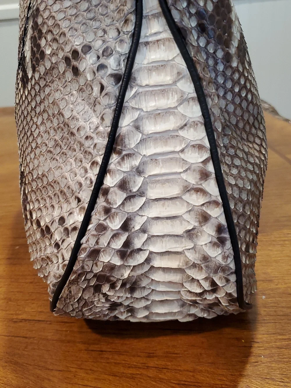Real Python Shoulder Bag - Picture 9 of 13